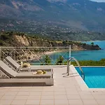 Thalassa Kefaloniaprivatevillas * ترابيزاكي