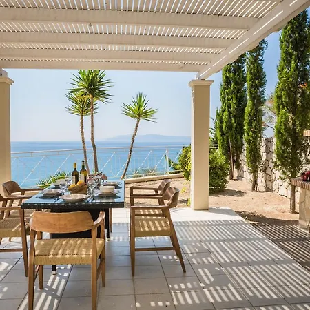 Thalassa Kefaloniaprivatevillas *