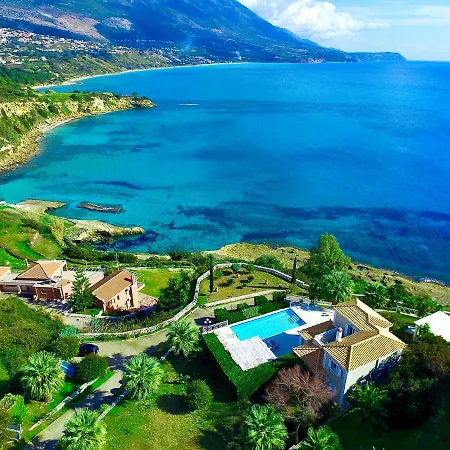 Thalassa Kefaloniaprivatevillas Τραπεζάκι