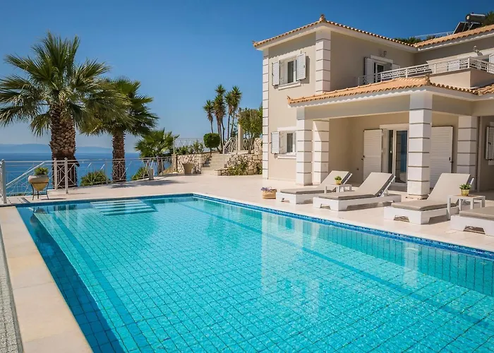 Thalassa Kefaloniaprivatevillas * Трапезаки